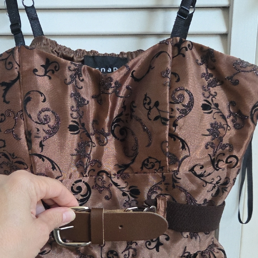 Brown Patterned Dress with Black Accents - Picture 3 of 6